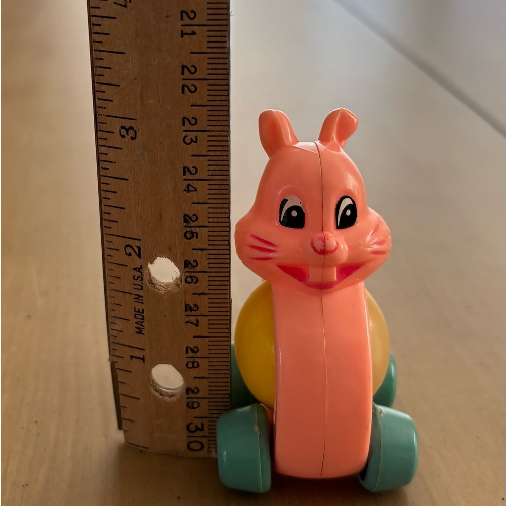 EASTER!!  Vintage Hard Plastic Easter Bunny Toy On Wheels. Hong Kong. Fast Ship - Picture 10 of 10
